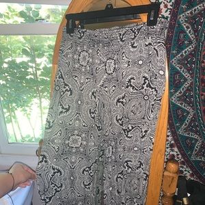 Matty M 100% Rayon hippie pants